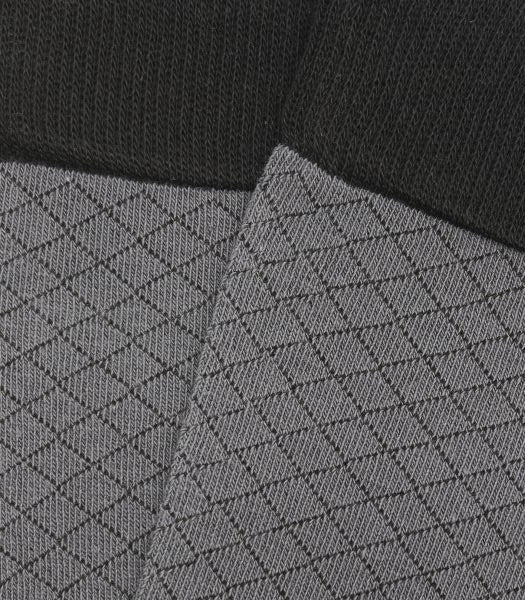 Gray Small Diamond High Socks