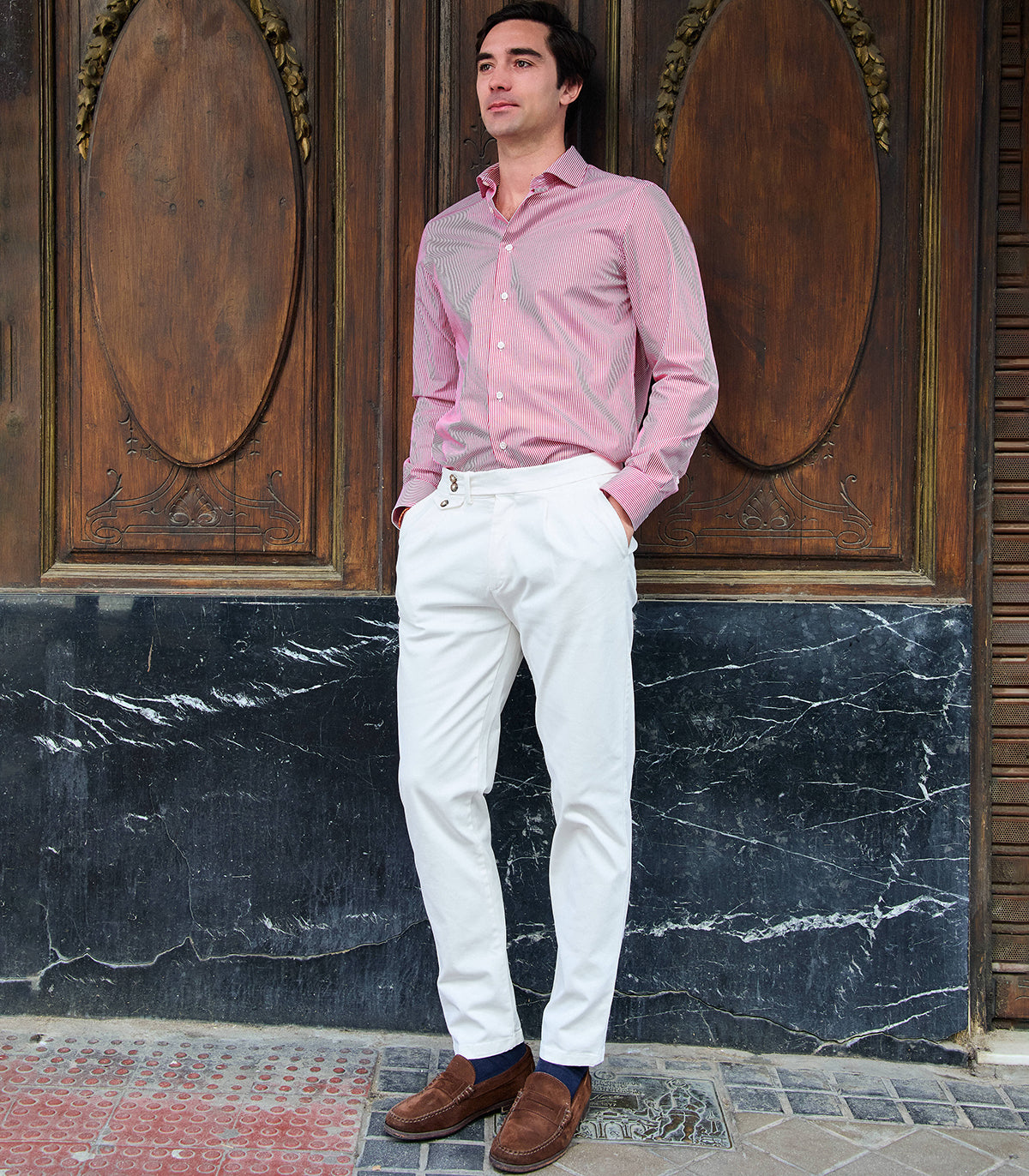 Red Stripe Curved Collar Shirt